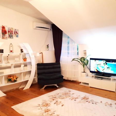 Apartamento Karin House Tiflis Exterior foto