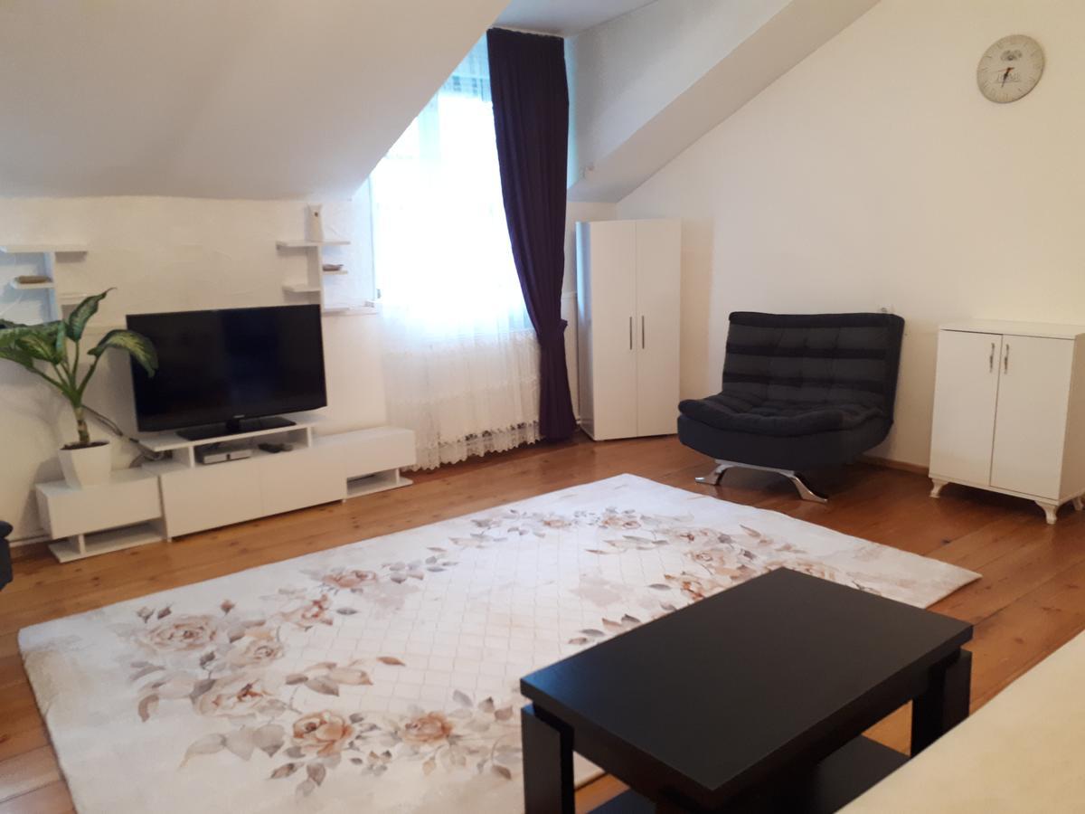 Apartamento Karin House Tiflis Exterior foto